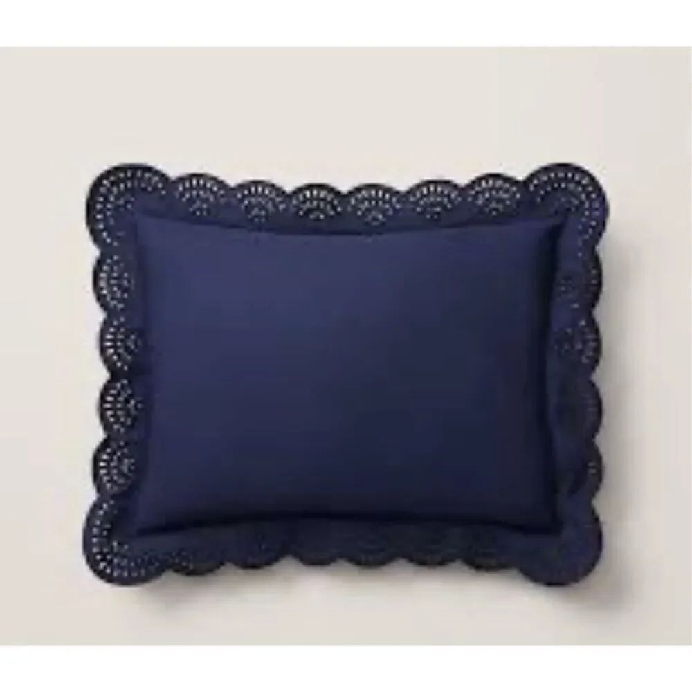 Ralph Lauren Home - Rl Eyelet Throw Pillow - Navy